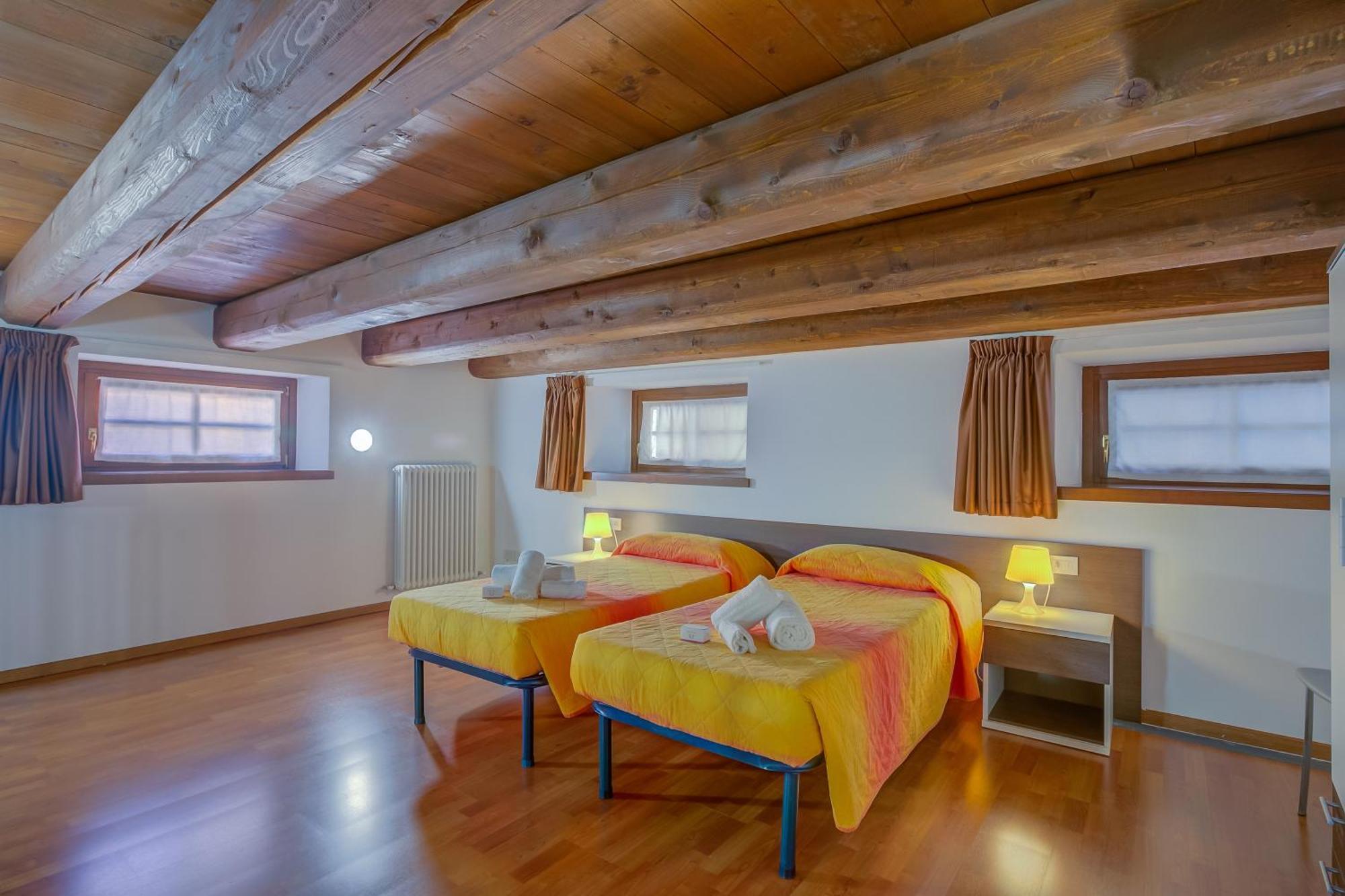 Casa Alpino Aparthotel Riva del Garda Ngoại thất bức ảnh