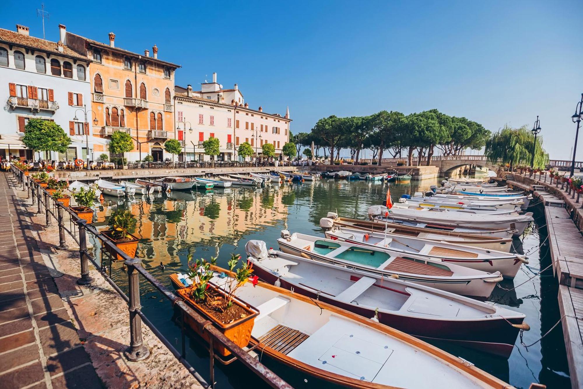 Casa Alpino Aparthotel Riva del Garda Ngoại thất bức ảnh