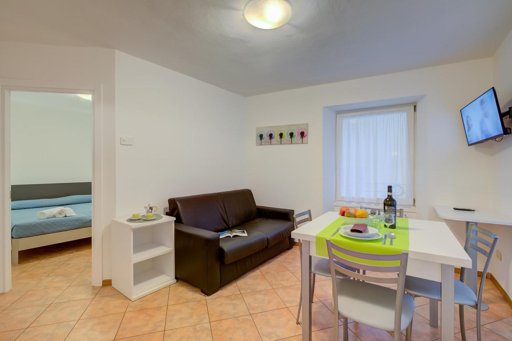 Casa Alpino Aparthotel Riva del Garda Ngoại thất bức ảnh