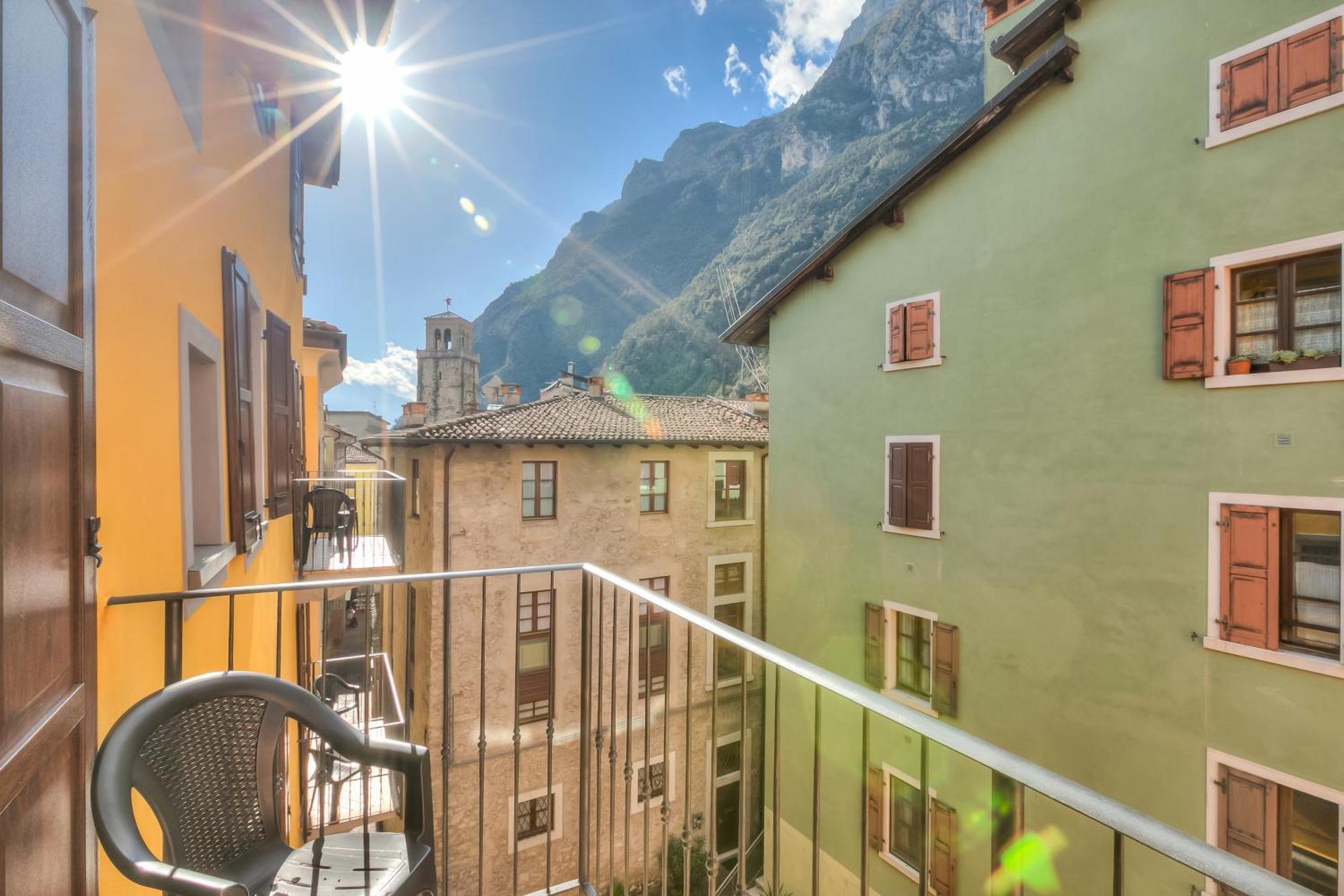 Casa Alpino Aparthotel Riva del Garda Ngoại thất bức ảnh
