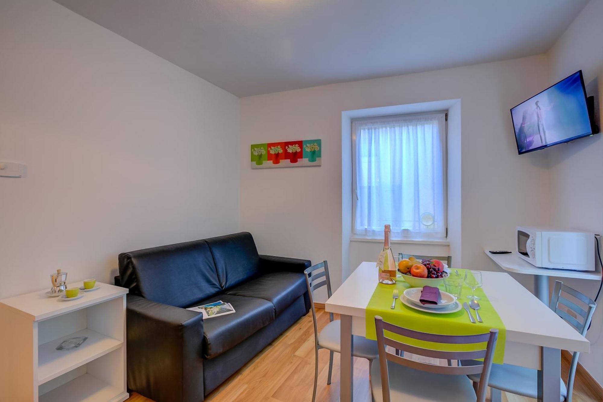 Casa Alpino Aparthotel Riva del Garda Ngoại thất bức ảnh