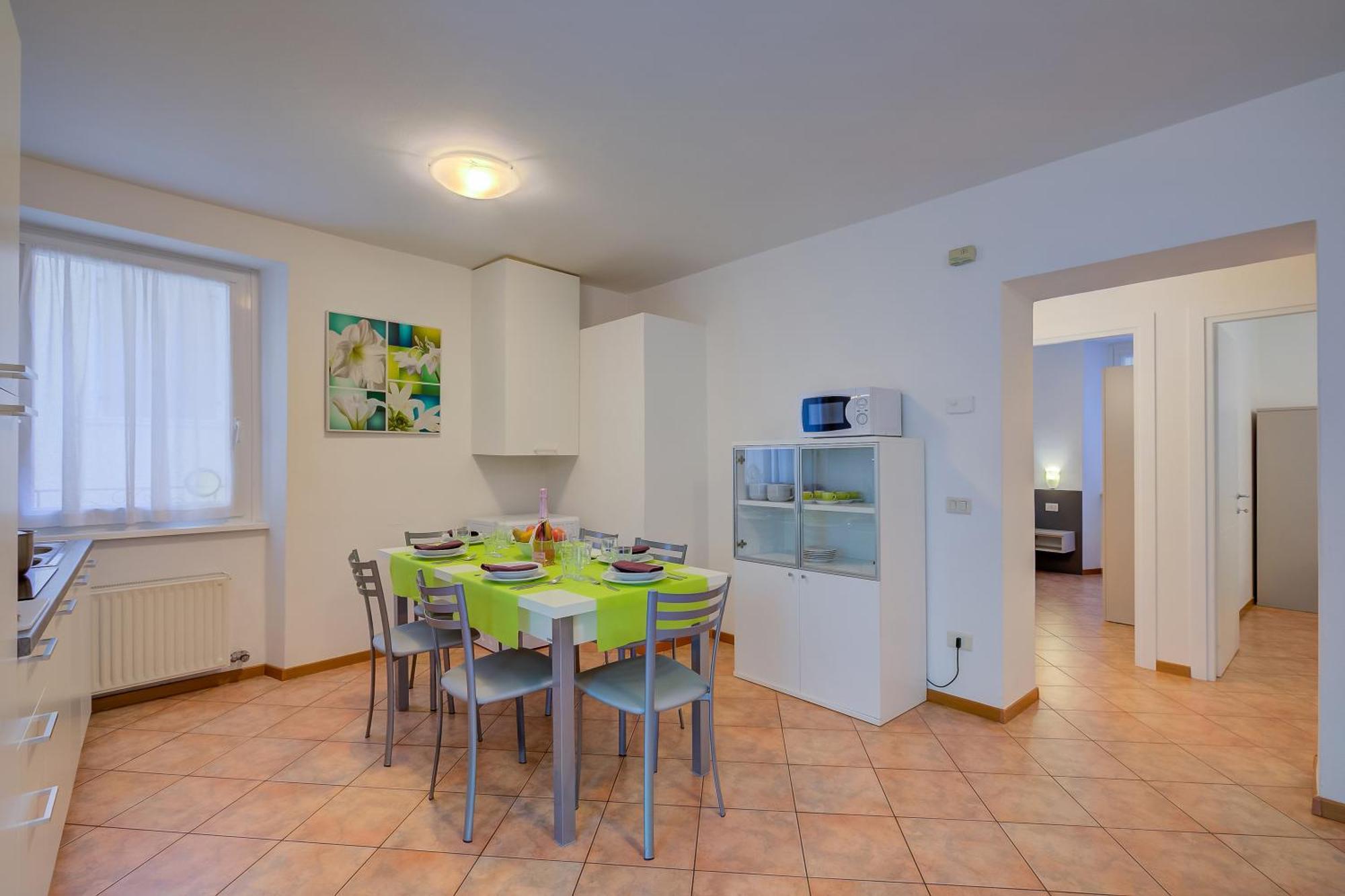 Casa Alpino Aparthotel Riva del Garda Ngoại thất bức ảnh